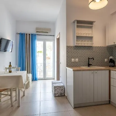 Niriides Luxury Apartment Astypalaia