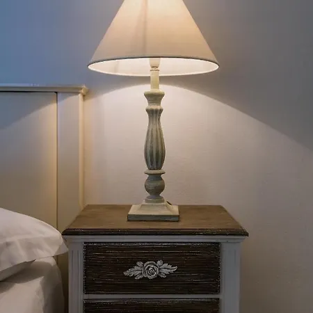 Niriides Luxury Apartment