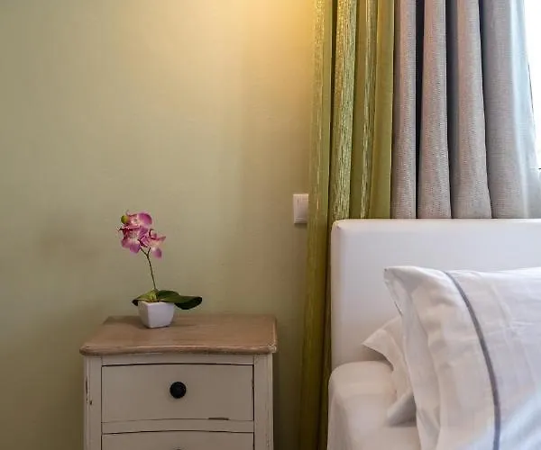 公寓 Niriides Luxury *